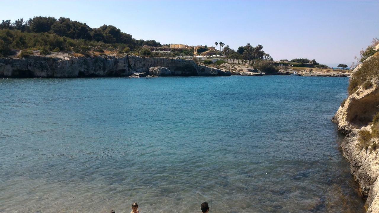 Villetta Sul Mare In Residence Бруколи Екстериор снимка