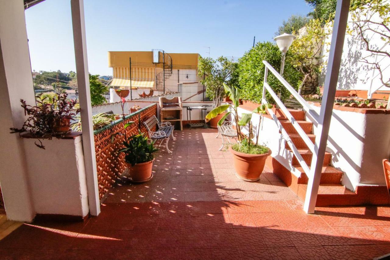 Villetta Sul Mare In Residence Бруколи Екстериор снимка