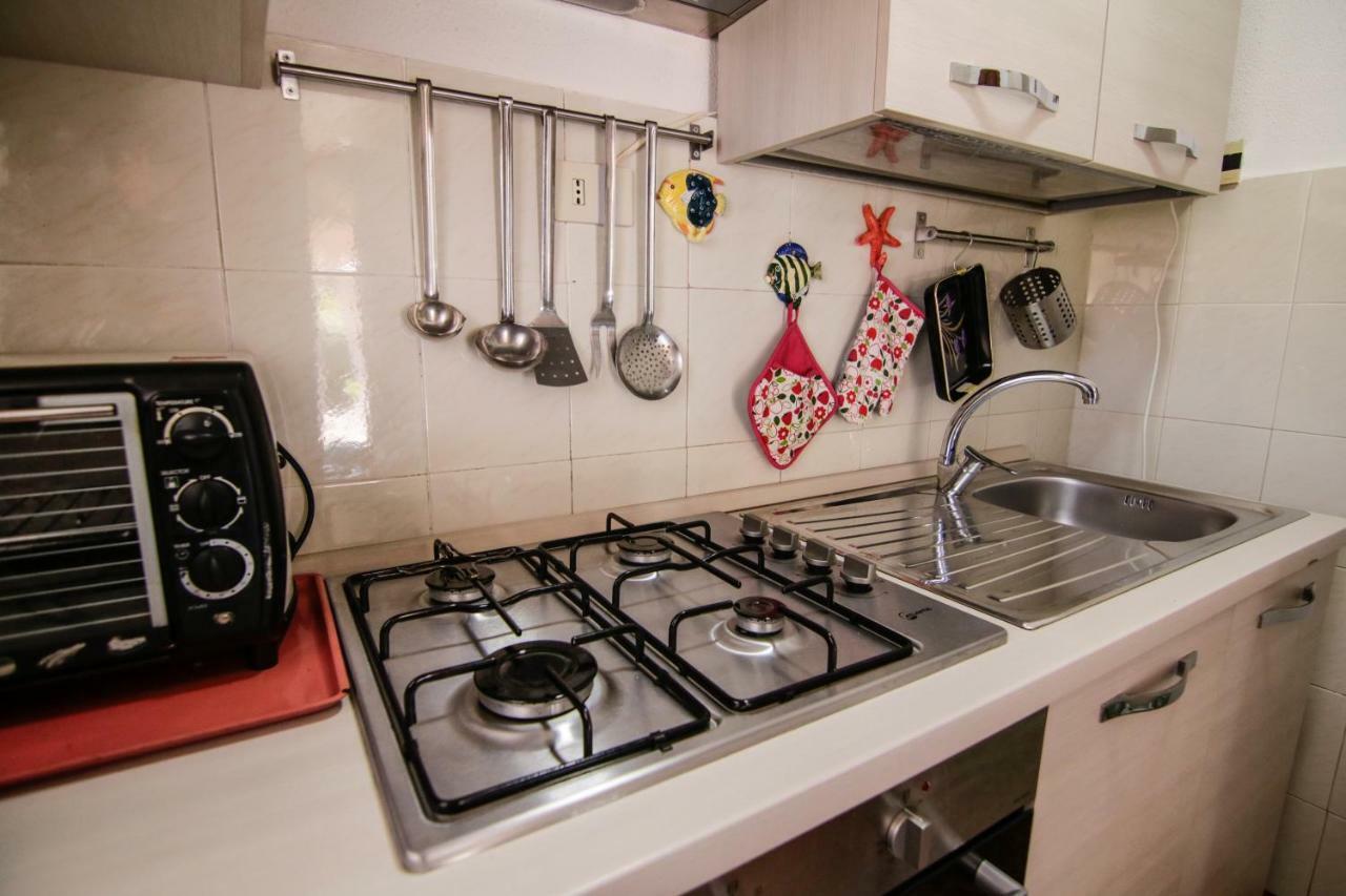 Villetta Sul Mare In Residence Бруколи Екстериор снимка